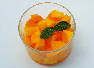 Receta de melocotones al Cointreau fácil y rápida