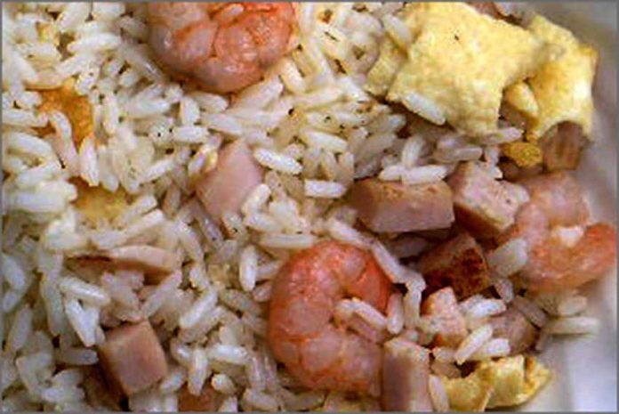 Receta de arroz tres delicias fácil y rápida