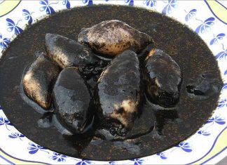 Receta de chipirones en su tinta fácil y rápida