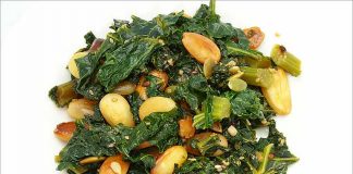 Receta de col kale con almendras fácil y rápida
