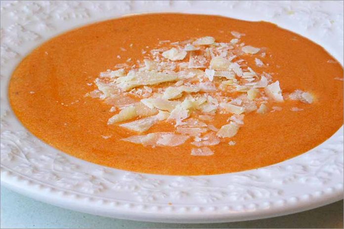 Crema de tomate a la albahaca Receta de crema de tomate a la albahaca fácil y rápida
