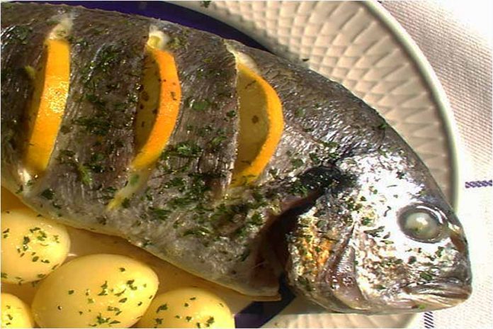 Dorada al horno Receta de dorada al horno fácil y rápida