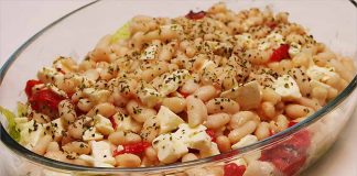 Receta de ensalada de judías con queso feta fácil y rápida