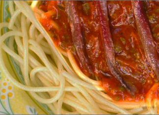 Receta de espaguetis con anchoas fácil y rápida