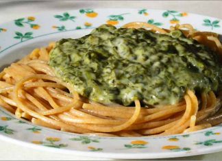 Receta de espaguetis con espinacas fácil y rápida