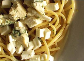 Receta de espaguetis con queso fácil y rápida