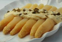 Receta de espárragos con salsa tártara fácil y rápida
