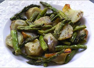 Receta de espárragos trigueros con patatas fácil y rápida