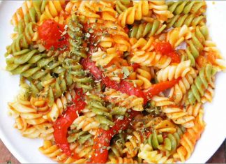 Receta de espirales con pimientos fácil y rápida