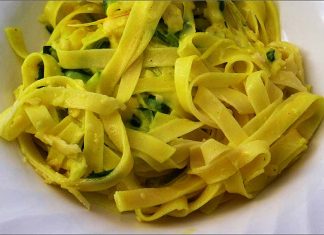 Receta de fetuccini con calabacín fácil y rápida