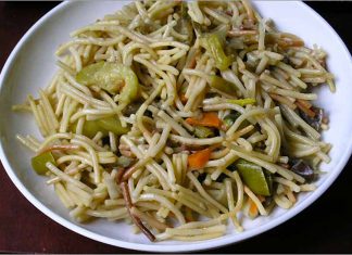 Receta de fideua con verduras y salsa de espinacas fácil y rápida
