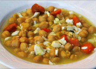 Receta de garbanzos con huevo duro fácil y rápida