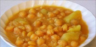 Receta de garbanzos con patatas fácil y rápida