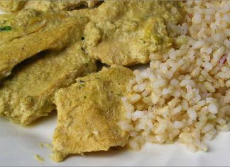 Receta de pechugas de pollo con salsa de puerros fácil y rápida