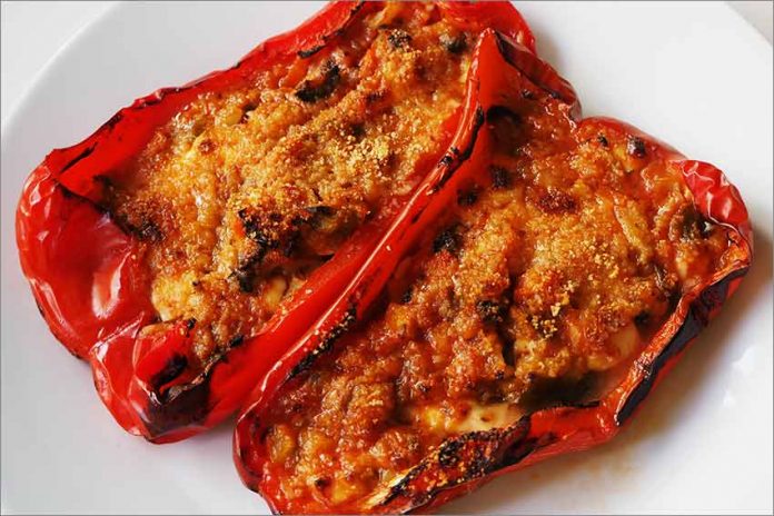 Receta de pimientos rojos rellenos de verduras