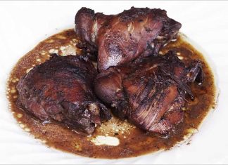 Receta de pollo al vino tinto fácil y rápida