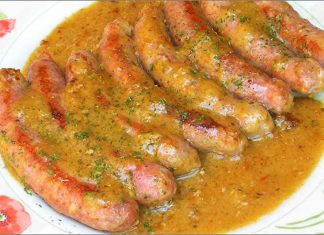 Receta de salchichas al vino blanco fácil y rápida