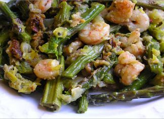 Receta de salteado de espárragos trigueros con gambas fácil y rápida