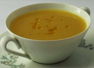 Receta de sopa de patata fácil y rápida